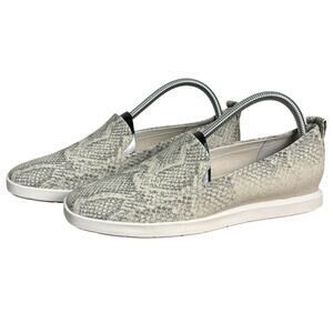 Franco Sarto Boston Loafer Womens Size 9 Gray/White Snakeskin Slip-On Flats Chic